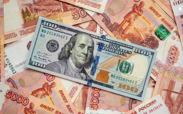 ЦБ предложил выпускать депозитарные расписки на иностранные бумаги
ЦБ предложил выпускать депозитарные расписки на иностранные бумаги