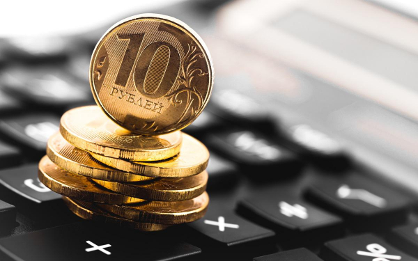 
                    Курс юаня на Мосбирже впервые за 10 месяцев упал ниже ₽11

                