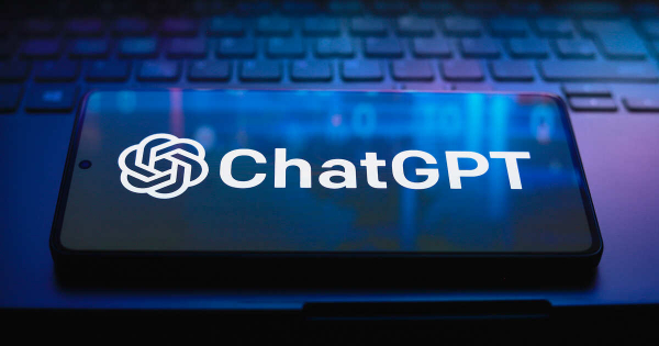   
          Пользователи ChatGPT по всему миру сообщают о сбоях в работе чат-бота
        