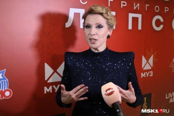 Долина с хором, Асти &mdash; с балетом. Как прошел концерт &laquo;Рождество с Григорием Лепсом&raquo;, где собрались все звезды эстрады: репортаж