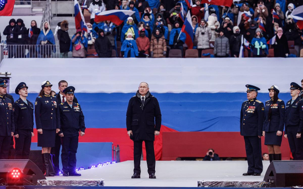 Путин продлил кредитные каникулы для участников СВО до конца 2024 года
Путин продлил кредитные каникулы для участников СВО до конца 2024 года