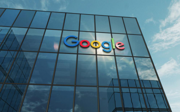 Акции Alphabet выросли на 5,7% на новости о возможном партнерстве с Apple
Акции Alphabet выросли на 5,7% на новости о возможном партнерстве с Apple
