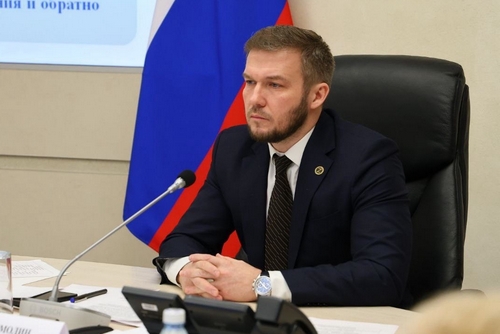 Как построить планы развития продукта на год: стратегии и методы планирования