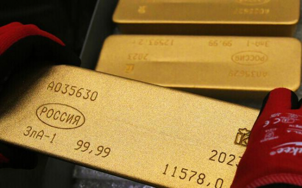 
                    &laquo;Сбер&raquo; снял ограничения по акциям ЮГК на основании нового документа суда
                