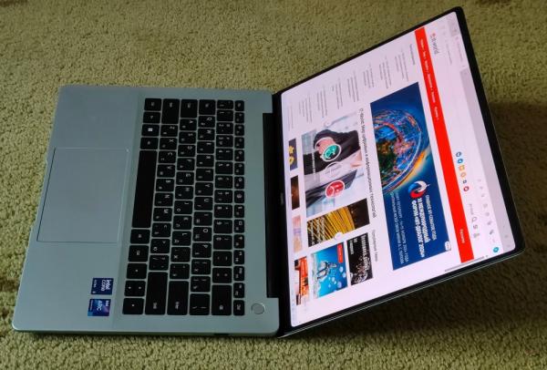 HUAWEI MateBook 14 2024: хорошо быть плоским и зеленым HUAWEI MateBook 14 2024: хорошо быть плоским и зеленым