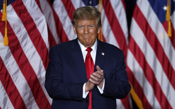 
                    Фондовый рынок США взлетел после смягчения торговой политики Трампа

                